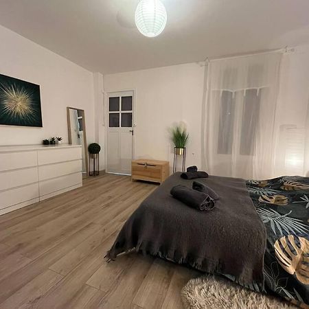 Appartement Proche Du Village Et De La Mer Leucate Luaran gambar