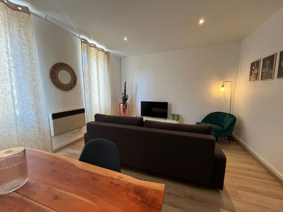 Appartement Proche Du Village Et De La Mer Leucate Luaran gambar